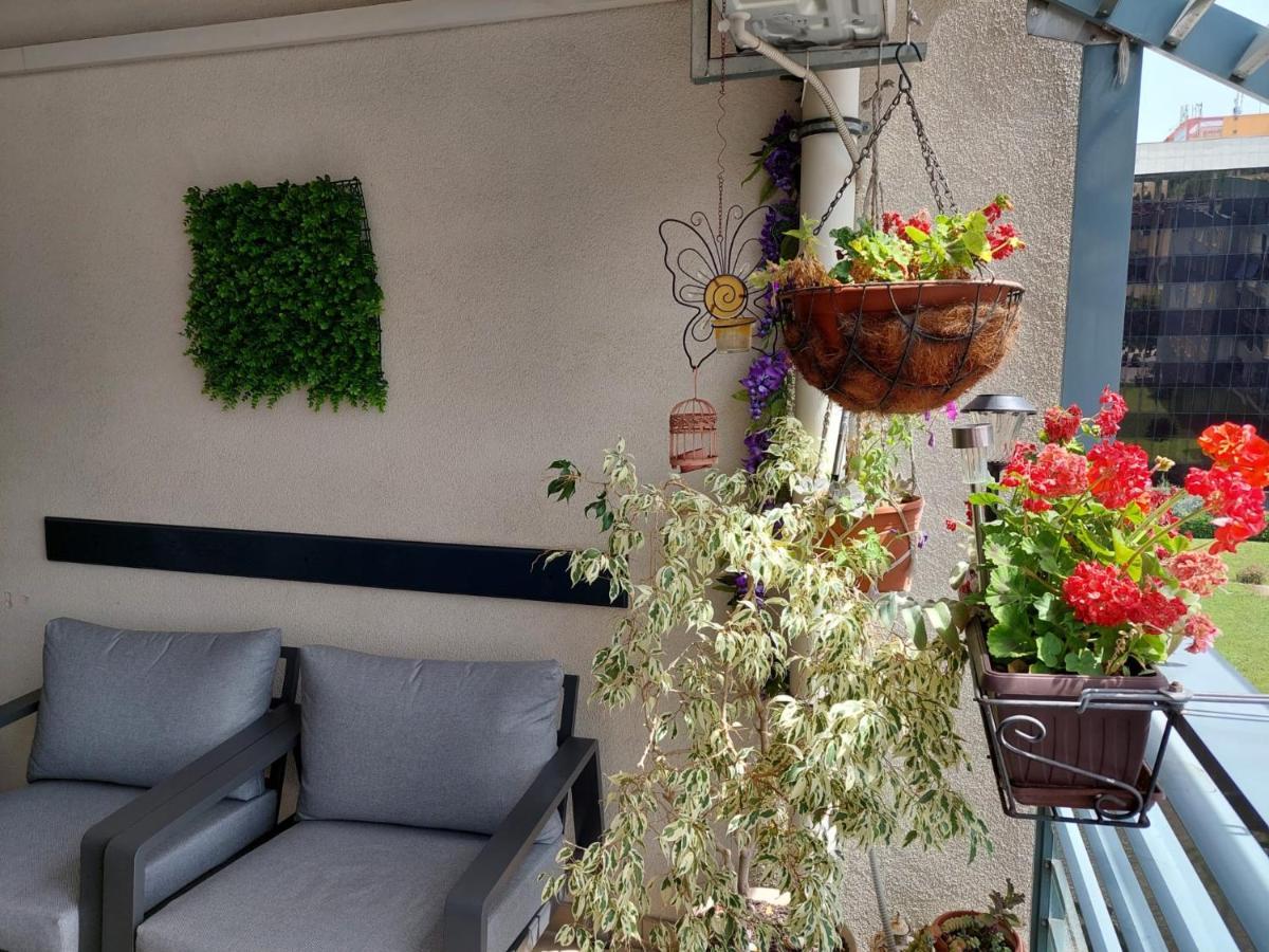 Luxurious Apartment Majda, 2 Bathrooms And Free Parking Split Exterior photo